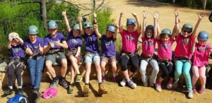 School rock climbing groups image